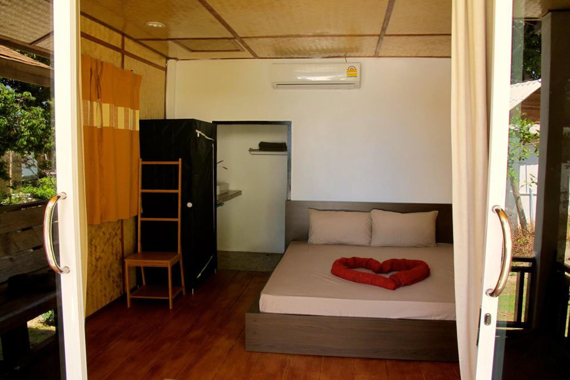 Pitiusas Beach Resort Koh Lipe Ngoại thất bức ảnh